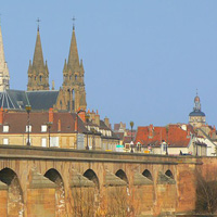 Pros and Cons of Living in France