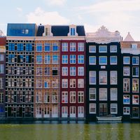 Pros & Cons of Living in Amsterdam